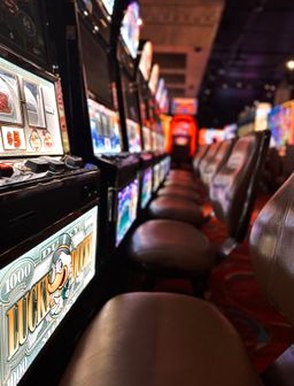 tứ sắc Kubet